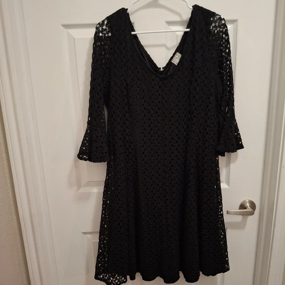 Naif Black Lace V Neck Crochet Bell Sleeve A Line Dress Plus Size 1X